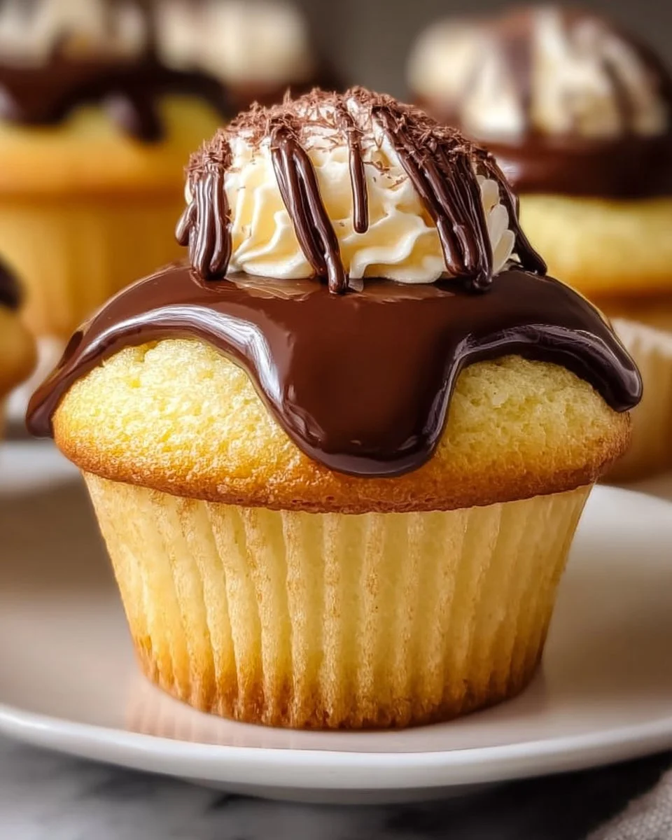 Boston Cream Pie Cupcakes